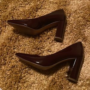 Last Chance! Marking not for sale 5/21. Banana Republic Burgundy Heels